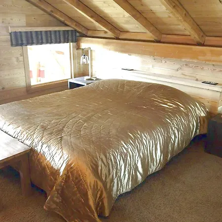 Superb Chalet Huez Nunten Ferienhaus