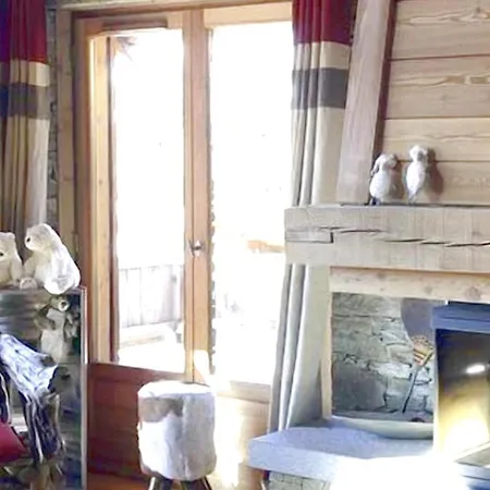 Ferienhaus Superb Chalet Huez Nunten
